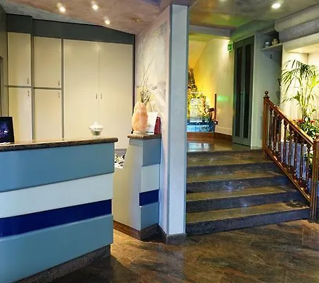 Careni Italia Hotel