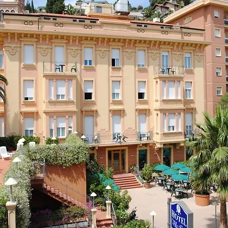 Careni Italia Otel Finale Ligure