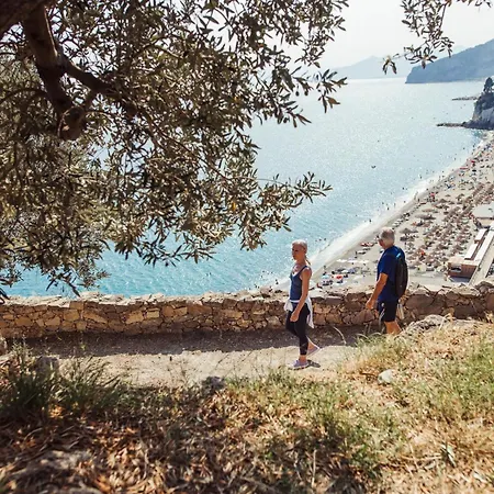 Careni Italia Finale Ligure