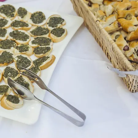 Careni Italia Hotel