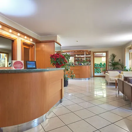 Hotel Careni Italia