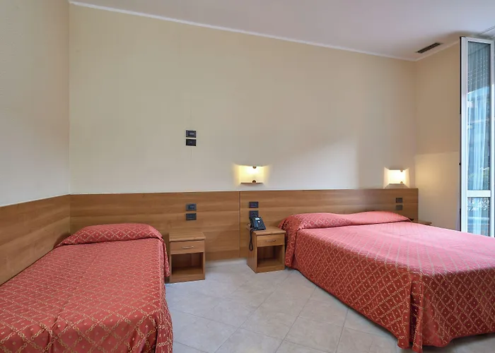 Careni Italia Szálloda 3*