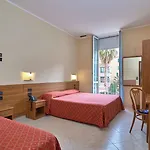 Careni Italia 3*