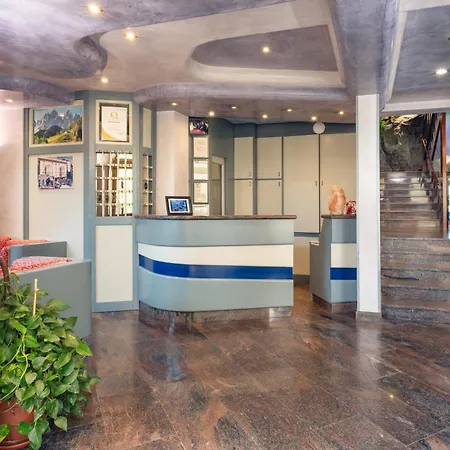 Careni Italia Hotel