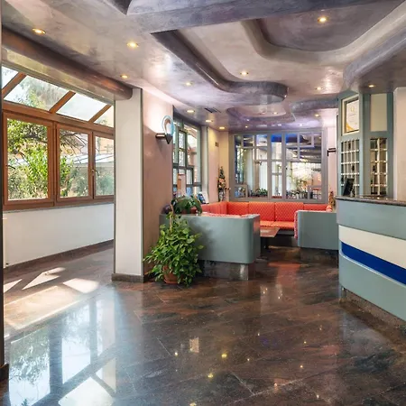 Careni Italia Hotel Finale Ligure