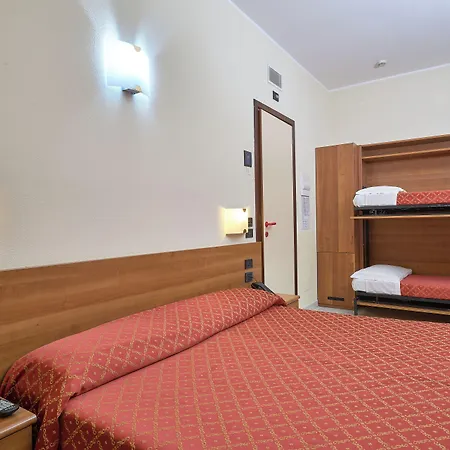 Careni Italia 호텔 피날레리구레