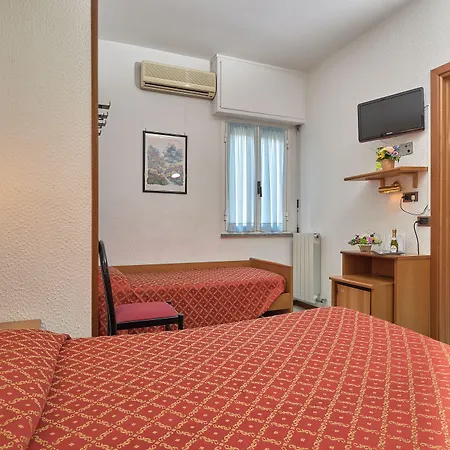 Careni Italia 호텔 3*