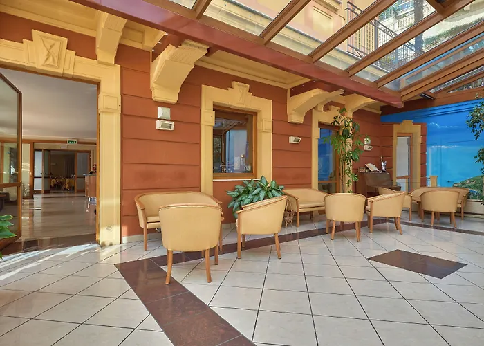 Careni Italia Hotel