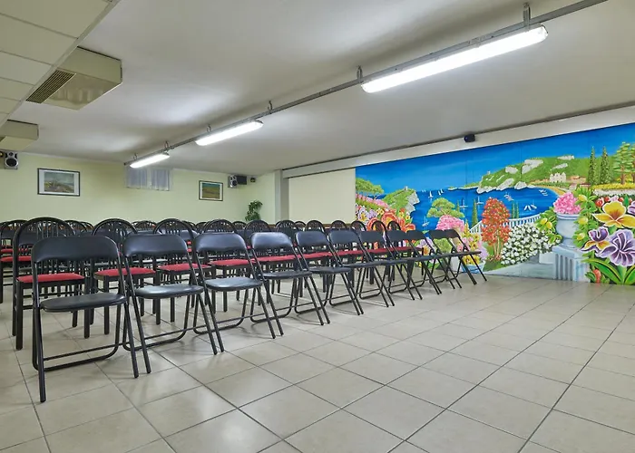 Careni Italia Hotel Finale Ligure
